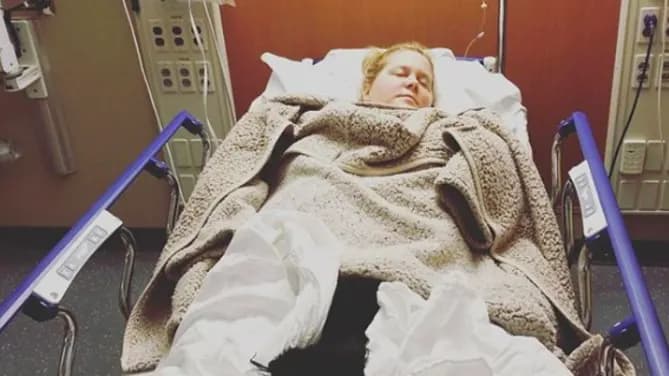 Amy schumer in hospital